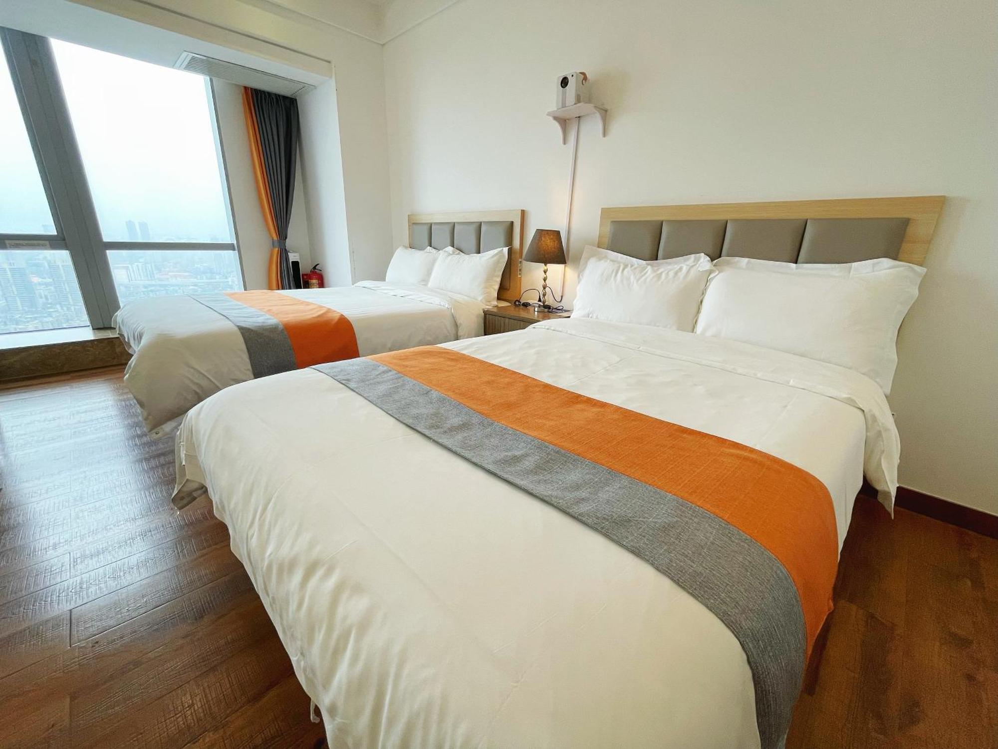 Ht Legend Hotel Changgang Metro Station Exit F -Direct To Canton Fair Luaran gambar